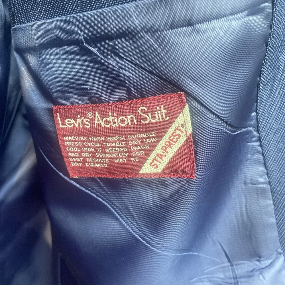 VTG Levi's‎ Action Suit Blazer Men's 44R Navy Blue Polyester Jacket Sport Coat